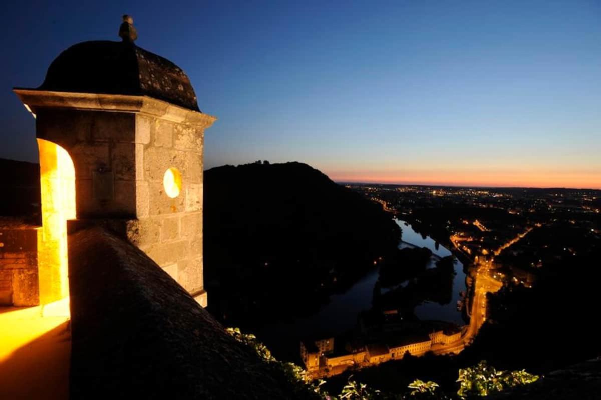Gite 3 Etoiles "Entre Sources Et Riviere" Besancon Vaire-le-Grand Экстерьер фото